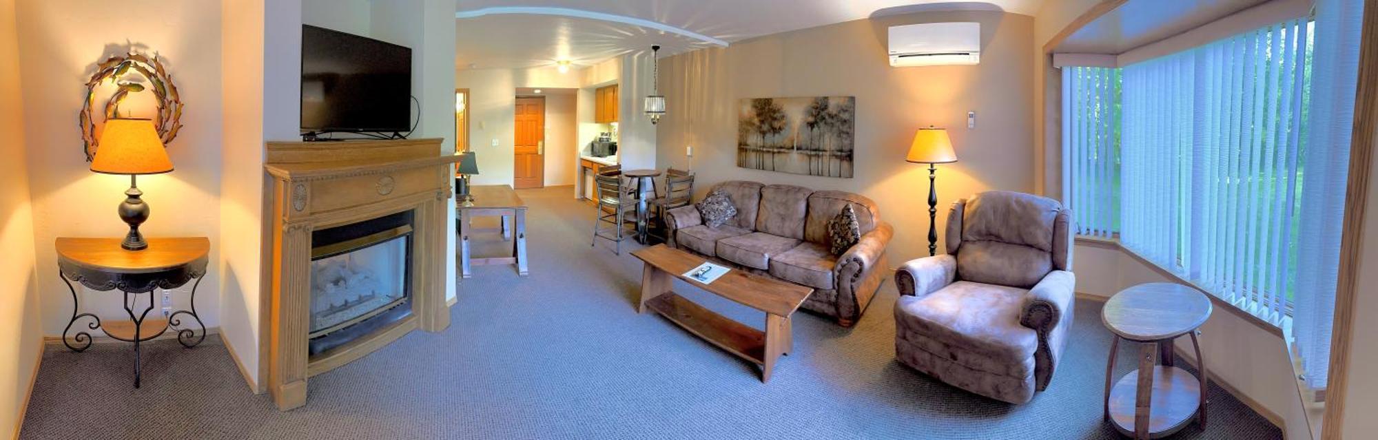The Lodge At Leathem Smith 스터전 베이 외부 사진