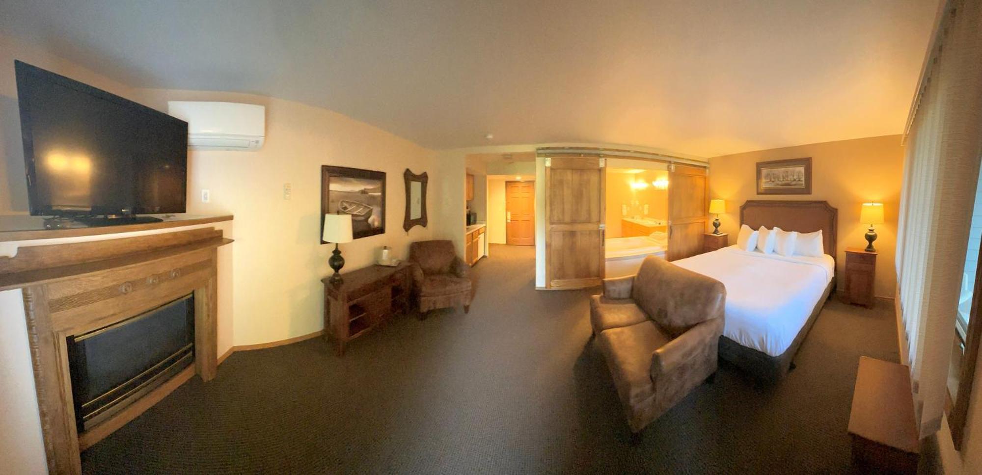 The Lodge At Leathem Smith 스터전 베이 외부 사진