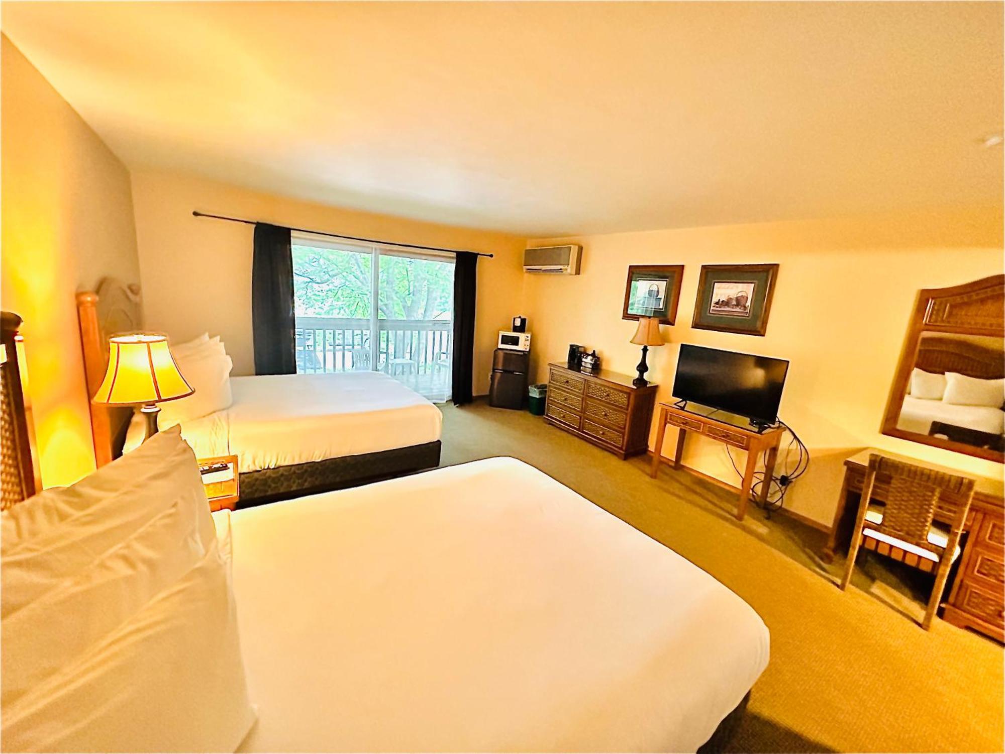 The Lodge At Leathem Smith 스터전 베이 외부 사진