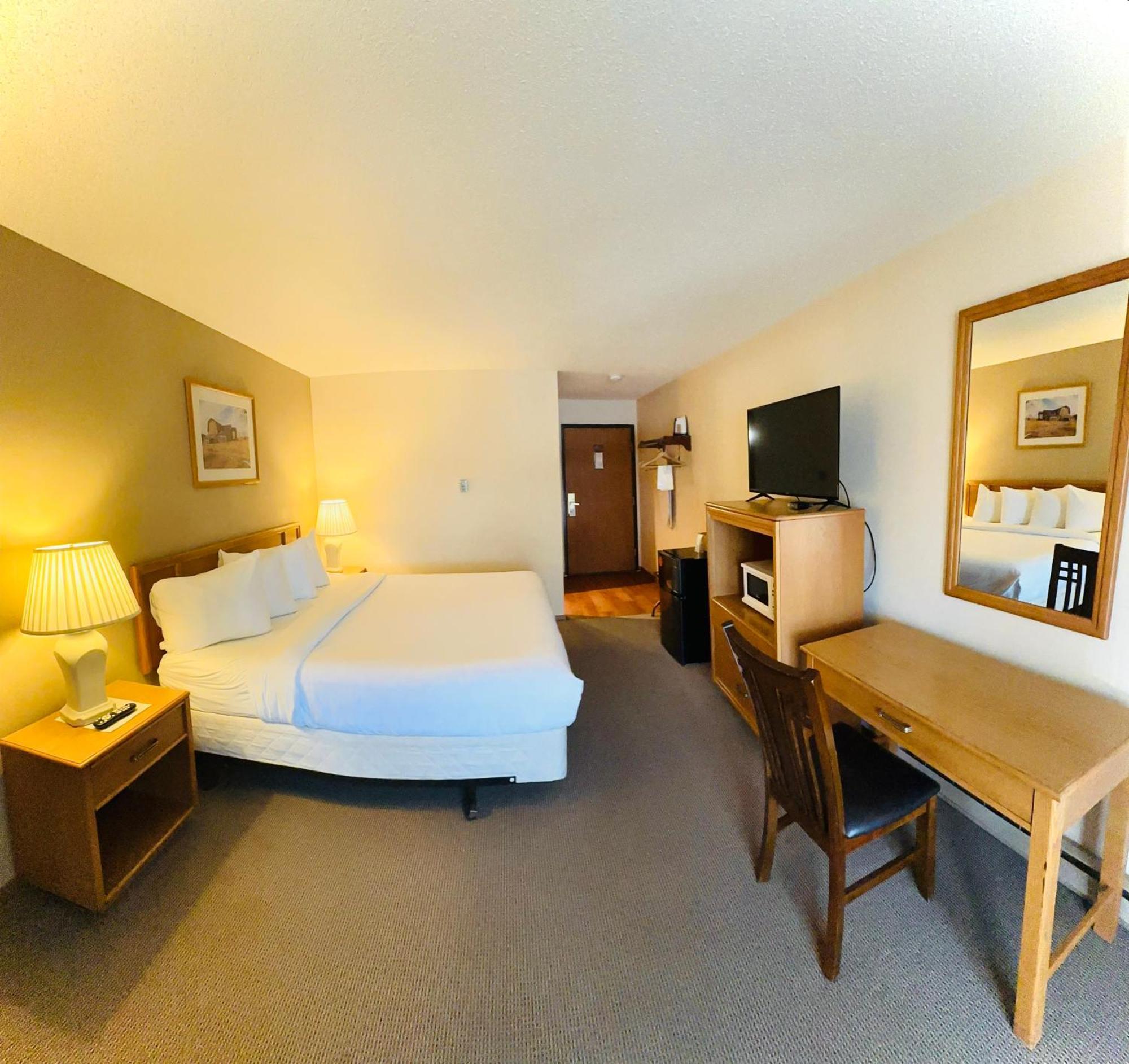 The Lodge At Leathem Smith 스터전 베이 외부 사진