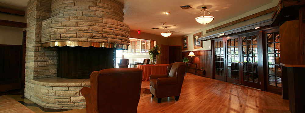 The Lodge At Leathem Smith 스터전 베이 외부 사진